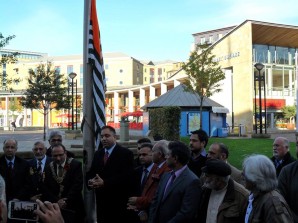 Lord Mayor Bradford Cllr Khadim Husain hoisting Kashmir flag at Bradford Town Hall