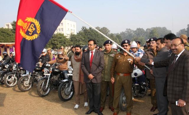 Director General of Police (DGP),  Ashok Prasad, flagged off  Motor Cycle Rally in Jammu