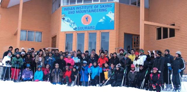 ski course graduates at IISM , Gulmarg 