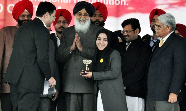 CM Punjab honours Kashmiri Girl of Aryans 