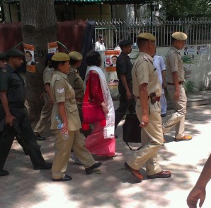 Irom Sharmila entering in Court