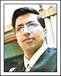PRAVEEN-DALAL-MANAGING-PARTNER-OF-PERRY4LAW-AND-CEO-OF-PTLB