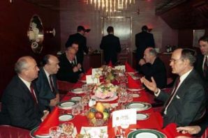 President George H.W. Bush approached the Malta summit with Soviet leader Mikhail Gorbachev 20 years ago - a meeting that many credit with ending the Cold War. 