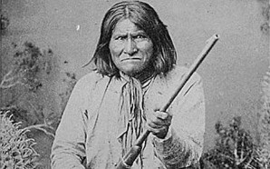 Geronimo (Mescalero-Chiricahua: Goyaałé [kòjàːɬɛ́] "one who yawns"; June 1829 – February 17, 1909) was a prominent leader of the Bedonkohe Apache who fought against Mexico and Texas for their expansion into Apache tribal lands for several decades during the Apache Wars. 