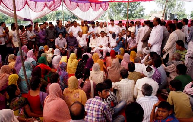 High level BJP team visits border people camps