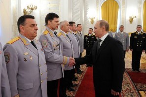 Putin meets senior level Russian Military commanders. 