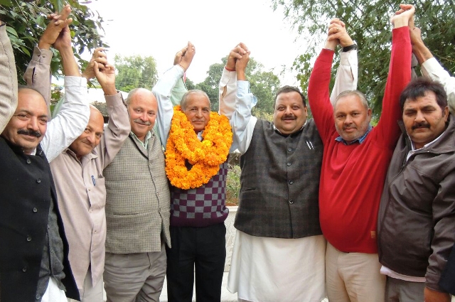 Prominent BJP leader Jagdish Kumar Khajuria, associates join NC