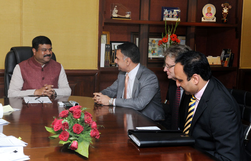A Saudi delegation led by Mr. Ziyad Juraifani, head of JVC originations for Saudi Aramco meeting the Minister of State for Petroleum and Natural Gas (Independent Charge), Mr. Dharmendra Pradhan, in New Delhi on February 24, 2015. 