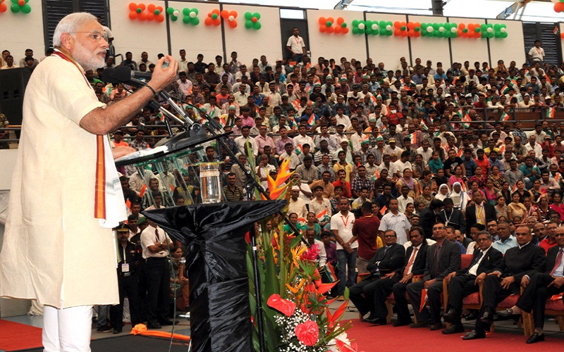 The Prime Minister, Mr. Narendra Modi addressing at the Civic Reception, in Mahe, Seychelles on March 11, 2015. 