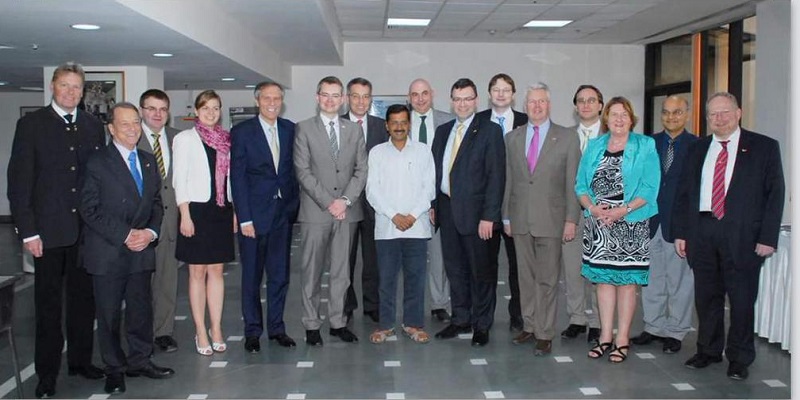 A Delegation headed by Germany’s Ambassador to India Mr. Michel Steiner called on the Chief Minister of Delhi Mr. Arvind Kejriwal at Secretariat, Delhi, on March 20, 2015. Bavarian State Parliamentary Committee led by Dr. Fiorian Hermann, accompanied the Ambassador.