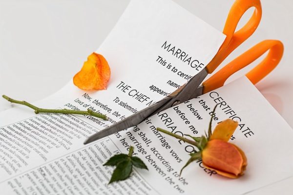 Important Things Your Divorce Attorney Helps You With